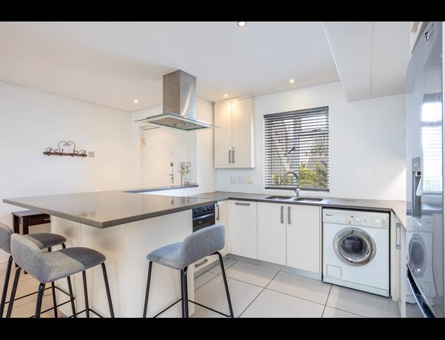 2 BEDROOM APARTMENT SOLD IN CLAREMONT UPPER